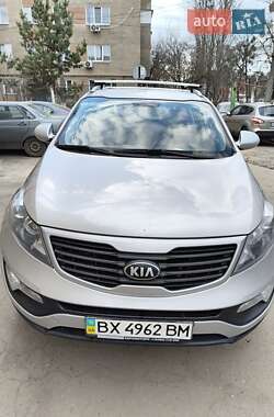 Внедорожник / Кроссовер Kia Sportage 2013 в Могилев-Подольске