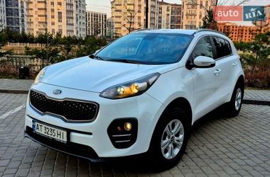 Внедорожник / Кроссовер Kia Sportage 2017 в Ивано-Франковске