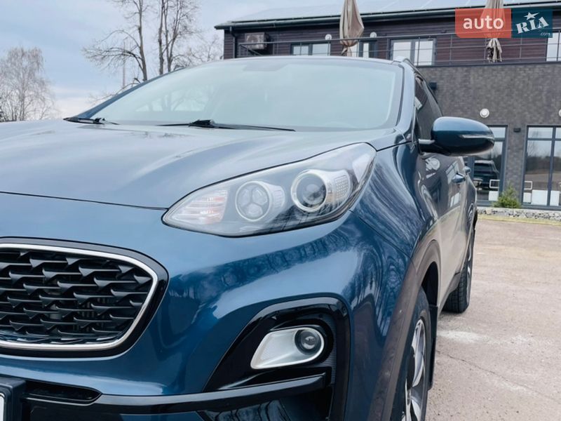 Внедорожник / Кроссовер Kia Sportage 2020 в Тростянце