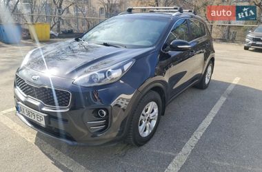Позашляховик / Кросовер Kia Sportage 2016 в Харкові