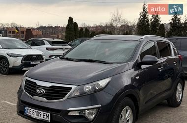 Позашляховик / Кросовер Kia Sportage 2012 в Чернівцях