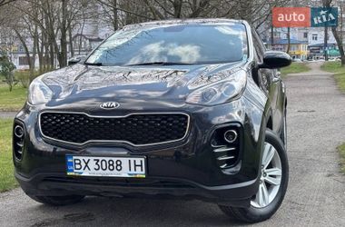 Позашляховик / Кросовер Kia Sportage 2017 в Хмельницькому