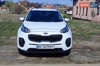 Позашляховик / Кросовер Kia Sportage 2017 в Львові
