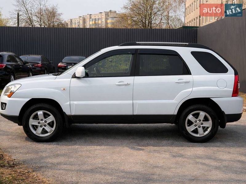 Внедорожник / Кроссовер Kia Sportage 2009 в Харькове