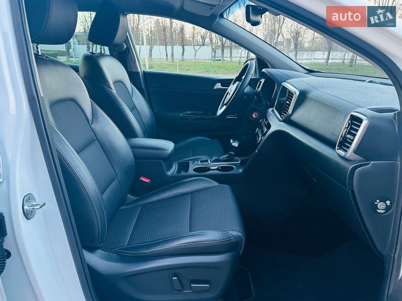 Внедорожник / Кроссовер Kia Sportage 2021 в Белой Церкви