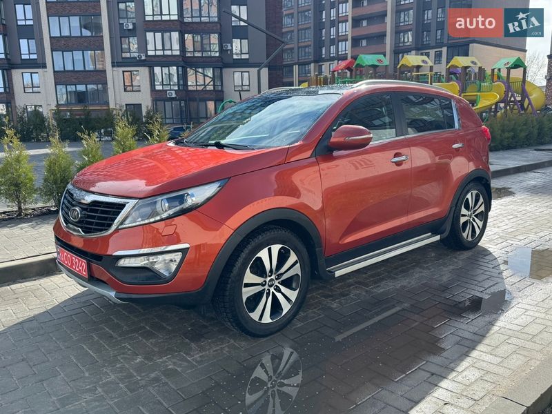 Внедорожник / Кроссовер Kia Sportage 2012 в Житомире