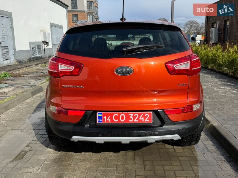 Внедорожник / Кроссовер Kia Sportage 2012 в Житомире