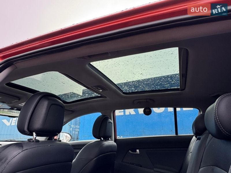 Внедорожник / Кроссовер Kia Sportage 2012 в Житомире