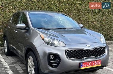 Позашляховик / Кросовер Kia Sportage 2017 в Львові
