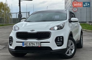 Внедорожник / Кроссовер Kia Sportage 2016 в Днепре