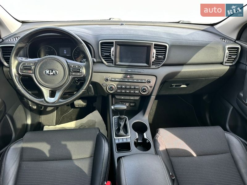 Внедорожник / Кроссовер Kia Sportage 2016 в Дубно