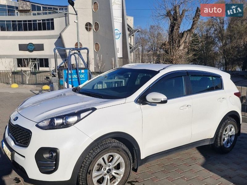 Внедорожник / Кроссовер Kia Sportage 2017 в Запорожье