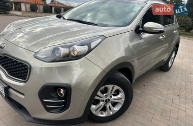 Внедорожник / Кроссовер Kia Sportage 2016 в Ивано-Франковске