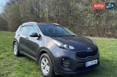 Внедорожник / Кроссовер Kia Sportage 2016 в Золочеве