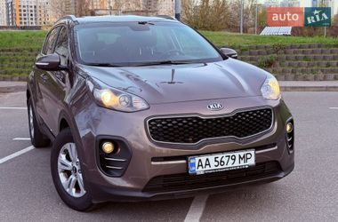 Позашляховик / Кросовер Kia Sportage 2016 в Києві