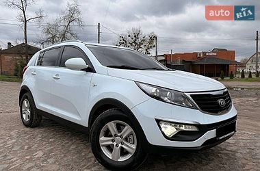 Позашляховик / Кросовер Kia Sportage 2015 в Охтирці