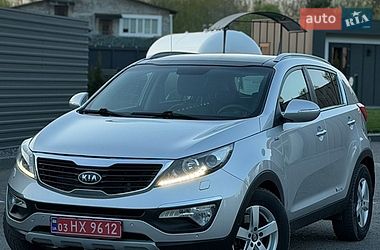 Внедорожник / Кроссовер Kia Sportage 2011 в Радивилове