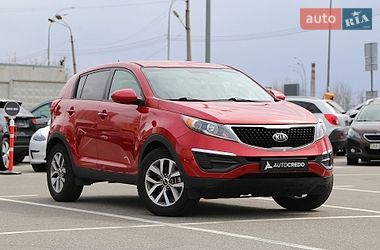 Внедорожник / Кроссовер Kia Sportage 2015 в Киеве