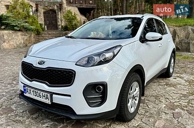 Позашляховик / Кросовер Kia Sportage 2017 в Харкові