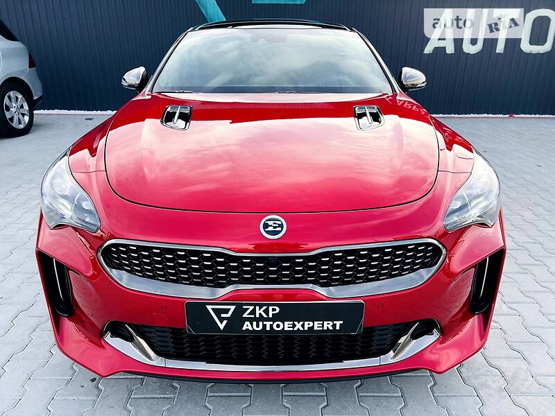 Лифтбек Kia Stinger 2018 в Мукачево