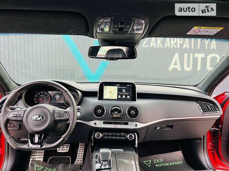 Лифтбек Kia Stinger 2018 в Мукачево
