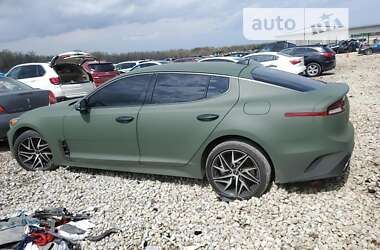 Лифтбек Kia Stinger 2023 в 
