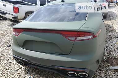 Лифтбек Kia Stinger 2023 в 