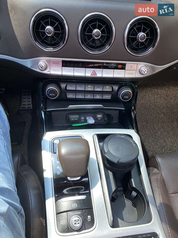 Фастбэк Kia Stinger 2018 в Луцке фото 17 Фастбэк Kia Stinger 2018 в Луцке