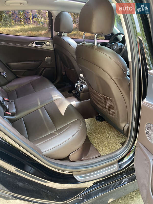 Фастбэк Kia Stinger 2018 в Луцке фото 35 Фастбэк Kia Stinger 2018 в Луцке