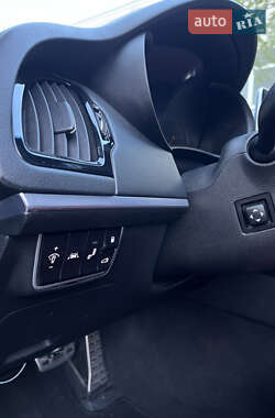 Фастбэк Kia Stinger 2018 в 