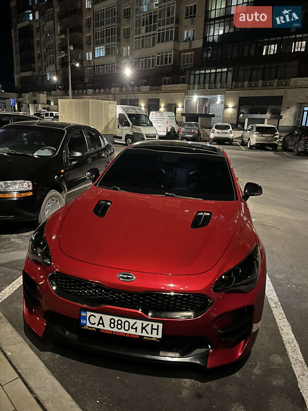 Фастбек Kia Stinger 2018 в Умані