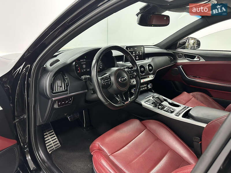 Фастбэк Kia Stinger 2018 в Одессе
