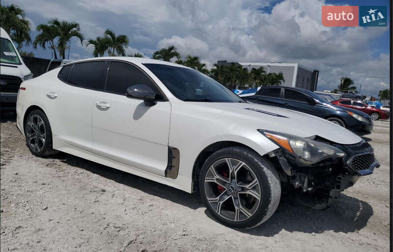 Лифтбек Kia Stinger 2020 в Киеве фото 5 Лифтбек Kia Stinger 2020 в Киеве