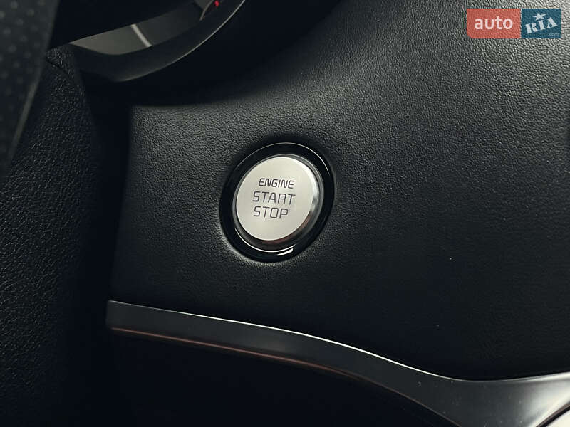 Фастбэк Kia Stinger 2018 в Одессе