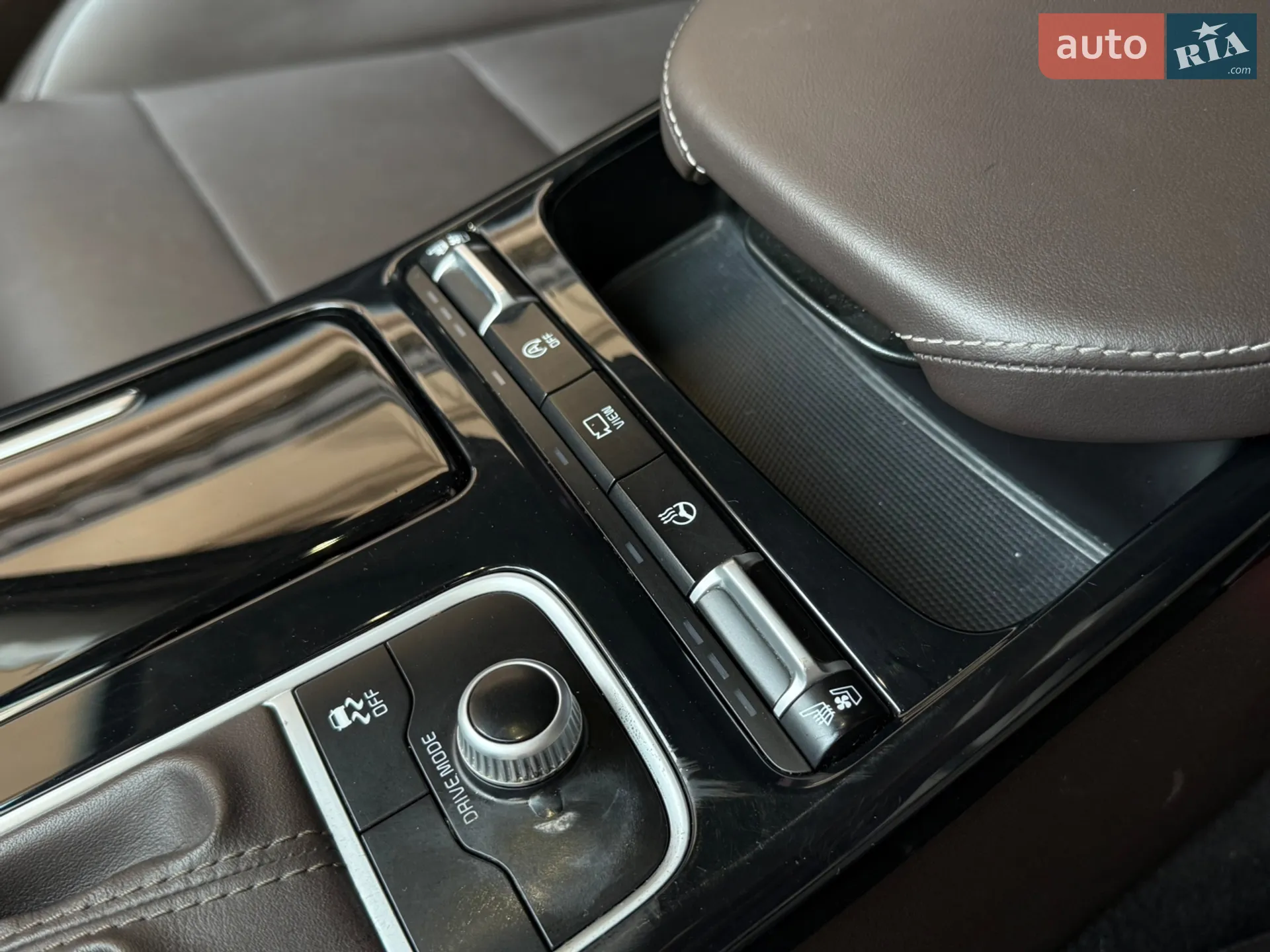 2018 Kia Stinger - мініатюра 31