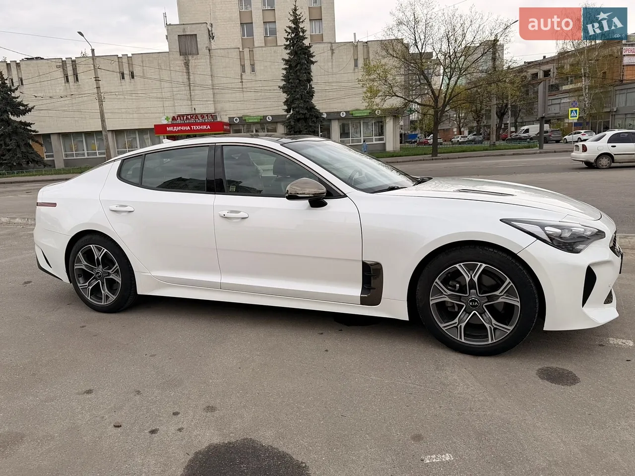 2021 Kia Stinger - мініатюра 25
