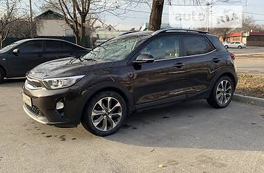 Хетчбек Kia Stonic 2018 в Дніпрі