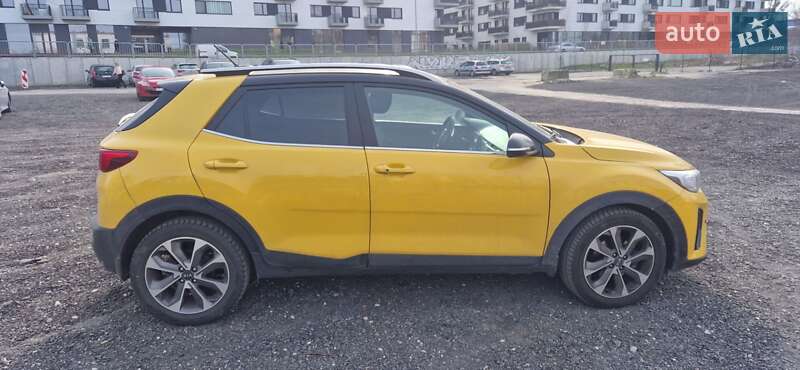 Внедорожник / Кроссовер Kia Stonic 2020 в Чернигове