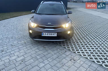 Позашляховик / Кросовер Kia Stonic 2018 в Ужгороді