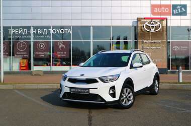 Позашляховик / Кросовер Kia Stonic 2018 в Києві