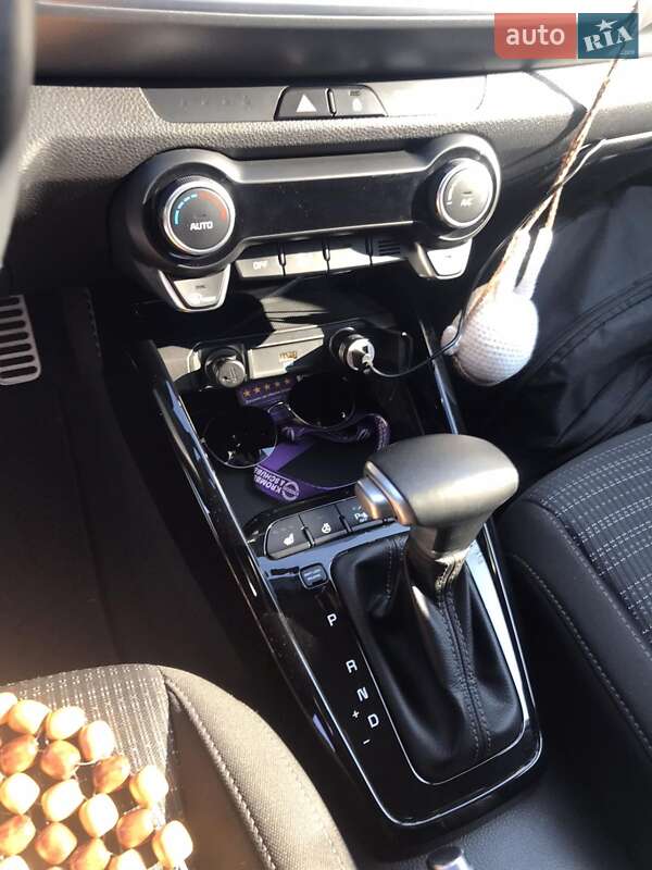 Позашляховик / Кросовер Kia Stonic 2020 в Луцьку фото 7 Позашляховик / Кросовер Kia Stonic 2020 в Луцьку