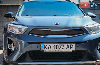 Позашляховик / Кросовер Kia Stonic 2020 в 