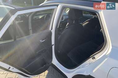 Внедорожник / Кроссовер Kia Stonic 2020 в 
