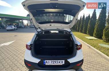 Внедорожник / Кроссовер Kia Stonic 2020 в 