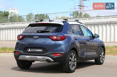Внедорожник / Кроссовер Kia Stonic 2020 в 
