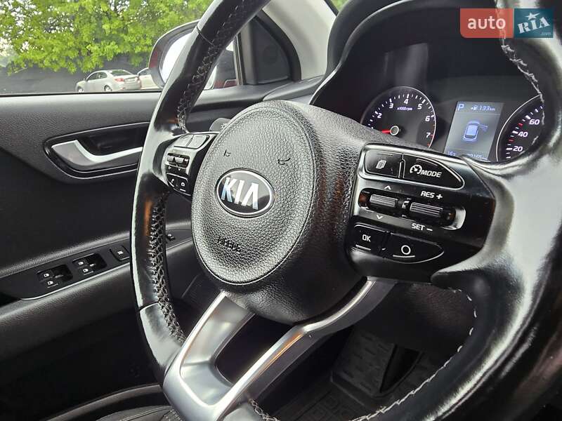 Позашляховик / Кросовер Kia Stonic 2020 в Одесі