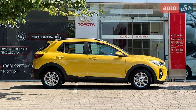 Позашляховик / Кросовер Kia Stonic 2018 в Ужгороді