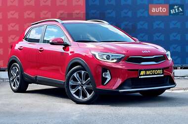Внедорожник / Кроссовер Kia Stonic 2024 в Киеве