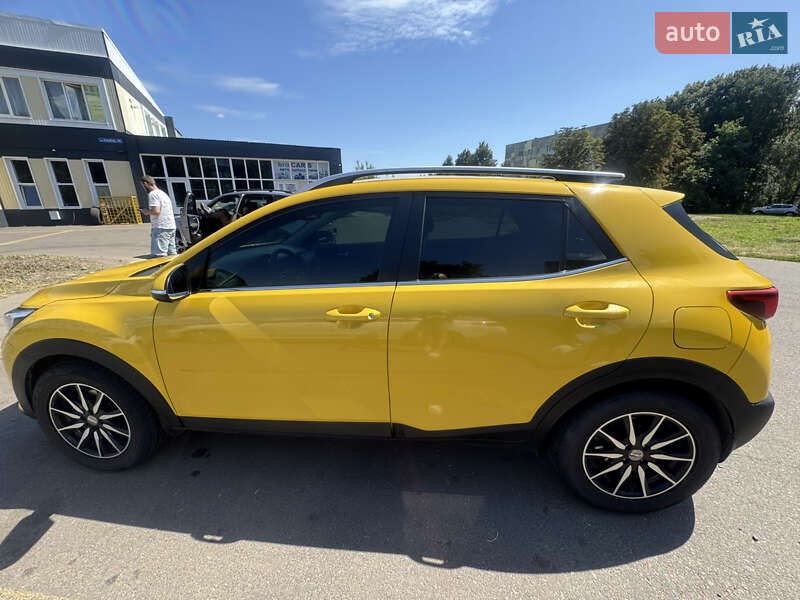 Позашляховик / Кросовер Kia Stonic 2018 в Конотопі