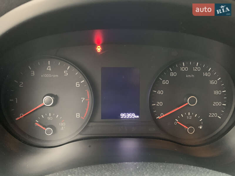 Внедорожник / Кроссовер Kia Stonic 2020 в Киеве фото 16 Внедорожник / Кроссовер Kia Stonic 2020 в Киеве